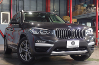 BMW X3 xDrive 20d Xﾗｲﾝ　ﾄﾞﾗｲﾋﾞﾝｸﾞｱｼｽﾄﾌﾟﾗｽ ﾓｶﾚｻﾞｰ 第6世代iDriveﾅﾋﾞ 360ｶﾒﾗ ｱﾀﾞﾌﾟﾃｨﾌﾞLED ｼｰﾄﾋｰﾀｰ ﾍｯﾄﾞｱｯﾌﾟﾃﾞｨｽﾌﾟﾚｲ ﾜｲﾔﾚｽﾁｬｰｼﾞﾝｸﾞ 19ｲﾝﾁYｽﾎﾟｰｸAW　2年保証