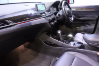 BMW X1 xDrive 18d Xﾗｲﾝ ﾊｲﾗｲﾝ&ｺﾝﾌｫｰﾄP ｱﾄﾞﾊﾞﾝｽﾄﾞｱｸﾃｨﾌﾞSP　中期 ﾀﾞｺﾀﾚｻﾞｰ(ﾌﾞﾗｯｸ) 第6世代iDriveﾅﾋ ｱｸﾃｨﾌﾞｸﾙｺﾝ ﾍｯﾄﾞｱｯﾌﾟﾃﾞｨｽﾌﾟﾚｲ ｽﾗｲﾃﾞｨﾝｸﾞﾘﾔｼｰﾄ LEDﾍｯﾄﾞﾗｲﾄ 専用ｴｸｽﾃﾘｱ&OP19ｲﾝﾁｱﾙﾐ　2年保証