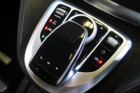 メルセデスベンツ Vクラス V220d ｽﾎﾟｰﾂ ﾛﾝｸﾞ ﾚｰﾀﾞｰSP　黒本革 ﾊﾟﾉﾗﾏｻﾝﾙｰﾌ 8.4ｲﾝﾁﾜｲﾄﾞﾅﾋﾞ Burmesterｻｳﾝﾄﾞ 360ｶﾒﾗ ｱｸﾃｨﾌﾞｸﾙｺﾝ ﾚｰﾝｷｰﾌﾟ ｼｰﾄﾋｰﾀｰ LEDﾍｯﾄﾞﾗｲﾄ AMGｴｱﾛ&19ｲﾝﾁｱﾙﾐﾎｲｰﾙ　2年保証