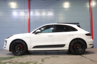 ポルシェ マカン GTS ｽﾎﾟｰﾂｸﾛﾉP　1ｵｰﾅｰ PASM ﾂｰﾄﾝﾚｻﾞｰｲﾝﾃﾘｱ(ﾚｯﾄﾞ/ﾌﾞﾗｯｸ) PCMﾅﾋﾞ CarPlay ﾊﾞｯｸｶﾒﾗ ｼｰﾄﾋｰﾀｰ ﾚｰﾝﾃﾞｨﾊﾟｰﾁｬｳｫｰﾆﾝｸﾞ ｷｾﾉﾝ 20ｲﾝﾁRSｽﾊﾟｲﾀﾞｰAW ｶﾗｰｸﾚｽﾄ　2年保証