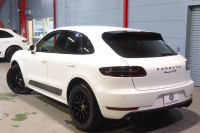 ポルシェ マカン GTS ｽﾎﾟｰﾂｸﾛﾉP　1ｵｰﾅｰ PASM ﾂｰﾄﾝﾚｻﾞｰｲﾝﾃﾘｱ(ﾚｯﾄﾞ/ﾌﾞﾗｯｸ) PCMﾅﾋﾞ CarPlay ﾊﾞｯｸｶﾒﾗ ｼｰﾄﾋｰﾀｰ ﾚｰﾝﾃﾞｨﾊﾟｰﾁｬｳｫｰﾆﾝｸﾞ ｷｾﾉﾝ 20ｲﾝﾁRSｽﾊﾟｲﾀﾞｰAW ｶﾗｰｸﾚｽﾄ　2年保証