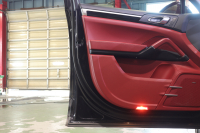 ポルシェ カイエン ﾌﾟﾗﾁﾅｴﾃﾞｨｼｮﾝ　別仕様車 後期ﾓﾃﾞﾙ MY17 ｱｸﾃｨﾌﾞｸﾙｺﾝ ﾚｰﾝﾁｪﾝｼﾞ ﾂｰﾄﾝﾚｻﾞｰｲﾝﾃﾘｱ(ﾚｯﾄﾞ/ﾌﾞﾗｯｸ) 赤革ｼｰﾄ 14way電動ｼｰﾄ ﾊﾟﾉﾗﾏｻﾝﾙｰﾌ PCMﾅﾋﾞ BOSEｻｳﾝﾄﾞ CarPlay 20ｲﾝﾁRSｽﾊﾟｲﾀﾞｰAW　2年保証