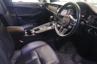 ポルシェ マカン MY20 後期ﾓﾃﾞﾙ 黒本革 ﾊﾟﾉﾗﾏｻﾝﾙｰﾌ PCMﾅﾋﾞ BOSEｻｳﾝﾄﾞ CarPlay ｱｸﾃｨﾌﾞｸﾙｺﾝ ﾚｰﾝﾁｪﾝｼﾞ&ﾚｰﾝｷｰﾌﾟｱｼｽﾄ PDLS付きLEDﾍｯﾄﾞﾗｲﾄ ｴﾝﾄﾘｰﾄﾞﾗｲﾌﾞ 有償色　2年保証