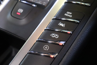 ポルシェ マカン GTS　1ｵｰﾅｰ MY17 PASM ﾂｰﾄﾝﾚｻﾞｰｲﾝﾃﾘｱ(ﾌﾞﾗｯｸ/ﾚｯﾄﾞ) ﾊﾟﾉﾗﾏｻﾝﾙｰﾌ PCMﾅﾋﾞ ﾚｰﾝﾁｪﾝｼﾞｱｼｽﾄ ｽﾎﾟｰﾂｴｸﾞｿﾞｰｽﾄ LEDﾍｯﾄﾞﾗｲﾄ ｴﾝﾄﾘｰﾄﾞﾗｲﾌﾞ 21ｲﾝﾁ911ﾀｰﾎﾞAW　2年保証