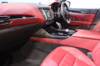 マセラティ レヴァンテ ｸﾞﾗﾝｽﾎﾟｰﾂ　後期 NEWｼﾌﾄ ADAS ACC ﾚｰﾝｷｰﾌﾟ ﾌﾞﾗｲﾝﾄﾞｽﾎﾟｯﾄ ﾚｯﾄﾞﾚｻﾞｰｼｰﾄ ﾊﾟﾉﾗﾏｻﾝﾙｰﾌ MTCﾅﾋﾞ ﾌﾙｾｸﾞTV harman/kardon CarPlar ｽｶｲﾌｯｸ LEDﾍｯﾄﾞﾗｲﾄ ｿﾌﾄﾄﾞｱｸﾛｰｼﾞｬｰ 自動ﾘｱｹﾞｰﾄ 21ｲﾝﾁﾍﾘｵｽAW 　2年保証