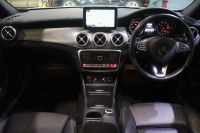 メルセデスベンツ GLA GLA220 4MATIC ﾚｻﾞｰｴｸｽｸﾙｰｼﾌﾞ&ﾌﾟﾚﾐｱﾑP ﾚｰﾀﾞｰSP　後期ﾓﾃﾞﾙ 黒本革 ﾊﾟﾉﾗﾏｻﾝﾙｰﾌ 8ｲﾝﾁﾜｲﾄﾞﾅﾋﾞ CarPlay harman/kardonｻｳﾝﾄﾞ LEDﾍｯﾄﾞﾗｲﾄ ｱｸﾃｨﾌﾞｸﾙｺﾝ 自動ﾘｱｹﾞｰﾄ 18ｲﾝﾁｱﾙﾐ　2年保証