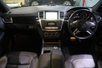 メルセデスベンツ Mクラス ML350 4MATIC AMGｽﾎﾟｰﾂP ﾚｰﾀﾞｰSP　ｷｰﾚｽｺﾞｰ 黒ﾅｯﾊﾟﾚｻﾞｰ 7ｲﾝﾁﾜｲﾄﾞﾅﾋﾞ ｱｸﾃｨﾌﾞｸﾙｺﾝ ﾚｰﾝｷｰﾌﾟ 360ｶﾒﾗ 前後ﾋｰﾀｰ ｷｰﾚｽｺﾞｰ AMGｴｱﾛ&20ｲﾝﾁAW　2年保証
