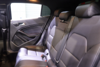 メルセデスベンツ GLA GLA220 4MATIC ﾌﾟﾚﾐｱﾑP ﾚｰﾀﾞｰSP　後期ﾓﾃﾞﾙ 黒革 ﾊﾟﾉﾗﾏｻﾝﾙｰﾌ 8ｲﾝﾁﾜｲﾄﾞﾅﾋﾞ CarPlay harman/kardonｻｳﾝﾄﾞ LEDﾍｯﾄﾞﾗｲﾄ ｱｸﾃｨﾌﾞｸﾙｺﾝ 自動ﾘｱｹﾞｰﾄ 18ｲﾝﾁｱﾙﾐ　2年保証
