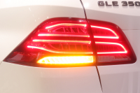 メルセデスベンツ GLE GLE350d 4MATIC ｽﾎﾟｰﾂ ﾚｰﾀﾞｰSP　黒ﾅｯﾊﾟ革 全席ｼｰﾄﾋｰﾀｰ ﾊﾟﾉﾗﾏｻﾝﾙｰﾌ 8ｲﾝﾁﾜｲﾄﾞﾅﾋﾞ ﾌﾙｾｸﾞTV harman/kardonｻｳﾝﾄﾞ CarPlay 360ｶﾒﾗ LEDﾍｯﾄﾞﾗｲﾄ 自動ﾘｱｹﾞｰﾄ AMGｴｱﾛ&21ｲﾝﾁｱﾙﾐ　2年保証
