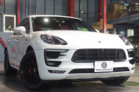 ポルシェ マカン GTS ｽﾎﾟｰﾂｸﾛﾉP　PASM ﾂｰﾄﾝﾚｻﾞｰｲﾝﾃﾘｱ(ﾌﾞﾗｯｸ/ﾚｯﾄﾞ) PCMﾅﾋﾞ CarPlay ｱｸﾃｨﾌﾞｸﾙｺﾝ ｽﾎﾟｰﾂｴｸﾞｿﾞｰｽﾄ LEDﾍｯﾄﾞﾗｲﾄ ｴﾝﾄﾘｰﾄﾞﾗｲﾌﾞ 20ｲﾝﾁRSｽﾊﾟｲﾀﾞｰAW　2年保証