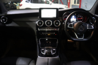 メルセデスベンツ GLC GLC220d 4MATIC ｽﾎﾟｰﾂ 本革仕様 ﾚｰﾀﾞｰP　ｷｰﾚｽｺﾞｰ 黒革 ﾊﾟﾉﾗﾏSR 純正ﾅﾋﾞTV ﾌﾞﾙﾒｽﾀｰ 360ｶﾒﾗ ﾊﾟﾅﾒﾘｶｰﾅｸﾞﾘﾙ 自動Rｹﾞｰﾄ ﾌｯﾄﾄﾗﾝｸOP PTS LEDﾍｯﾄﾞﾗｲﾄ AMGｴｱﾛ&19AW　2年保証