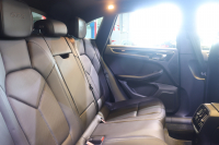 ポルシェ マカン GTS ｽﾎﾟｰﾂｸﾛﾉ&ﾊｲｸﾞﾛｽﾌﾞﾗｯｸｲﾝﾃﾘｱPKG　14Way黒革 ｼｰﾄﾋｰﾀｰ ﾊﾟﾉﾗﾏｻﾝﾙｰﾌ PCMﾅﾋﾞTV Carplay ｽﾎﾟｰﾂｴｸﾞｿﾞｰｽﾄ PDLS＋LEDﾍｯﾄﾞﾗｲﾄ RSｽﾊﾟｲﾀﾞｰ20AW　2年保証付