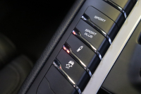 ポルシェ マカン GTS ｽﾎﾟｰﾂｸﾛﾉ&ﾊｲｸﾞﾛｽﾌﾞﾗｯｸｲﾝﾃﾘｱPKG　14Way黒革 ｼｰﾄﾋｰﾀｰ ﾊﾟﾉﾗﾏｻﾝﾙｰﾌ PCMﾅﾋﾞTV Carplay ｽﾎﾟｰﾂｴｸﾞｿﾞｰｽﾄ PDLS＋LEDﾍｯﾄﾞﾗｲﾄ RSｽﾊﾟｲﾀﾞｰ20AW　2年保証付
