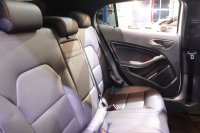 メルセデスベンツ GLA GLA220 4MATIC ﾌﾟﾚﾐｱﾑ&ﾚｰﾀﾞｰPKG　後期ﾓﾃﾞﾙ ACC 黒革 ﾊﾟﾉﾗﾏｻﾝﾙｰﾌ 8ｲﾝﾁﾜｲﾄﾞﾅﾋﾞ CarPlay harman/kardonｻｳﾝﾄﾞ LEDﾍｯﾄﾞﾗｲﾄ 自動ﾘｱｹﾞｰﾄ 18ｲﾝﾁAW　2年保証付