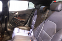 メルセデスベンツ GLA GLA220 4MATIC ﾌﾟﾚﾐｱﾑ&ﾚｰﾀﾞｰPKG　後期ﾓﾃﾞﾙ ACC 黒革 ﾊﾟﾉﾗﾏｻﾝﾙｰﾌ 8ｲﾝﾁﾜｲﾄﾞﾅﾋﾞ CarPlay harman/kardonｻｳﾝﾄﾞ LEDﾍｯﾄﾞﾗｲﾄ 自動ﾘｱｹﾞｰﾄ 18ｲﾝﾁAW　2年保証付