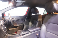 メルセデスベンツ GLA GLA220 4MATIC ﾚｰﾀﾞｰSP　後期ﾓﾃﾞﾙ 黒革 ｼｰﾄﾋｰﾀｰ 純正HDDﾅﾋﾞ TV Bｶﾒﾗ Blouetoothｵｰﾃﾞｨｵ LEDﾍｯﾄﾞﾗｲﾄ ｱｸﾃｨﾌﾞｸﾙｺﾝ 自動ﾘｱｹﾞｰﾄ 純正18ｲﾝﾁAW　2年保証