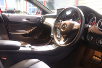 メルセデスベンツ GLA GLA220 4MATIC ﾚｰﾀﾞｰSP　後期ﾓﾃﾞﾙ 黒革 ｼｰﾄﾋｰﾀｰ 純正HDDﾅﾋﾞ TV Bｶﾒﾗ Blouetoothｵｰﾃﾞｨｵ LEDﾍｯﾄﾞﾗｲﾄ ｱｸﾃｨﾌﾞｸﾙｺﾝ 自動ﾘｱｹﾞｰﾄ 純正18ｲﾝﾁAW　2年保証