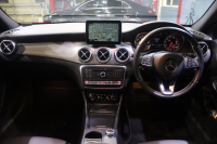 メルセデスベンツ GLA GLA220 4MATIC ﾚｰﾀﾞｰSP　後期ﾓﾃﾞﾙ 黒革 ｼｰﾄﾋｰﾀｰ 純正HDDﾅﾋﾞ TV Bｶﾒﾗ Blouetoothｵｰﾃﾞｨｵ LEDﾍｯﾄﾞﾗｲﾄ ｱｸﾃｨﾌﾞｸﾙｺﾝ 自動ﾘｱｹﾞｰﾄ 純正18ｲﾝﾁAW　2年保証