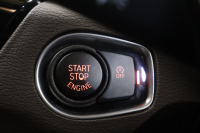 BMW X1 X1 xDrive 18d Xﾗｲﾝ ﾊｲﾗｲﾝ&ｺﾝﾌｫｰﾄP　ﾄﾞﾗｲﾋﾞﾝｸﾞｱｼｽﾄﾌﾟﾗｽ ﾓｶﾚｻﾞｰ 純正ﾅﾋﾞ ﾍｯﾄﾞｱｯﾌﾟﾃﾞｨｽﾌﾟﾚｲ ｱｸﾃｨﾌﾞｸﾙｺﾝ LEDﾍｯﾄﾞﾗｲﾄ ｱﾝﾋﾞｴﾝﾄﾗｲﾄ 専用ｴｸｽﾃﾘｱ ｳｯﾄﾞｲﾝﾃﾘｱﾄﾘﾑ OP19ｲﾝﾁAW 有償色　2年保証