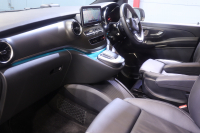 メルセデスベンツ Vクラス V220d AVG ﾛﾝｸﾞ AMGﾗｲﾝ ｴｸｽｸﾙｰｼﾌﾞｼｰﾄPKG　9速AT 黒革 ﾍﾞﾝﾁﾚｰﾀｰ ｵｯﾄﾏﾝ ﾊﾟﾉﾗﾏSR 10.25ｲﾝﾁﾜｲﾄﾞﾅﾋﾞTV 360ｶﾒﾗ ﾌﾞﾙﾒｽﾀｰ 自動Rｹﾞｰﾄ ﾃﾞｼﾞﾀﾙｲﾝﾅｰﾐﾗｰ AMGｴｱﾛ&19ｲﾝﾁAW　2年保証
