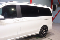 メルセデスベンツ Vクラス V220d AVG ﾛﾝｸﾞ AMGﾗｲﾝ ｴｸｽｸﾙｰｼﾌﾞｼｰﾄPKG　9速AT 黒革 ﾍﾞﾝﾁﾚｰﾀｰ ｵｯﾄﾏﾝ ﾊﾟﾉﾗﾏSR 10.25ｲﾝﾁﾜｲﾄﾞﾅﾋﾞTV 360ｶﾒﾗ ﾌﾞﾙﾒｽﾀｰ 自動Rｹﾞｰﾄ ﾃﾞｼﾞﾀﾙｲﾝﾅｰﾐﾗｰ AMGｴｱﾛ&19ｲﾝﾁAW　2年保証