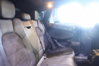 ポルシェ マカン GTS ｽﾎﾟｰﾂｸﾛﾉ&ﾀﾞｰｸｳｫｰﾙﾅｯﾄｲﾝﾃﾘｱPKG　MY17 1ｵｰﾅｰ ACC ｺﾝﾋﾞ革 ﾊﾟﾉﾗﾏｻﾝﾙｰﾌ PCMﾅﾋﾞ Carplay ｽﾎﾟｰﾂｴｸﾞｿﾞｰｽﾄ 自動Rｹﾞｰﾄ RSｽﾊﾟｲﾀﾞｰ20AW　2年保証