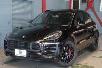 ポルシェ マカン GTS ｽﾎﾟｰﾂｸﾛﾉ&ﾀﾞｰｸｳｫｰﾙﾅｯﾄｲﾝﾃﾘｱPKG　MY17 1ｵｰﾅｰ ACC ｺﾝﾋﾞ革 ﾊﾟﾉﾗﾏｻﾝﾙｰﾌ PCMﾅﾋﾞ Carplay ｽﾎﾟｰﾂｴｸﾞｿﾞｰｽﾄ 自動Rｹﾞｰﾄ RSｽﾊﾟｲﾀﾞｰ20AW　2年保証
