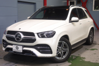 メルセデスベンツ GLE GLE450 4MATIC ｽﾎﾟｰﾂ ﾚｻﾞｰｴｸｽｸﾙｰｼﾌﾞ&ﾚｰﾀﾞｰSP　黒革 ﾍﾞﾝﾁﾚｰﾀｰ ﾊﾟﾉﾗﾏSR 12.3ｲﾝﾁﾅﾋﾞTV MBUX ﾍｯﾄﾞｱｯﾌﾟD ﾌﾞﾙﾒｽﾀｰ 自動Rｹﾞｰﾄ ﾌｯﾄﾄﾗﾝｸOP LEDﾍｯﾄﾞﾗｲﾄ AMGｴｱﾛ&20AW　2年保証
