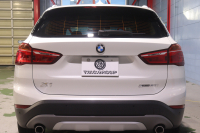 BMW X1 XDrive20i Xﾗｲﾝ ﾊｲﾗｲﾝﾊﾟｯｹｰｼﾞ　ﾓｶﾌﾞﾗｳﾝﾚｻﾞｰ ﾋｰﾀｰ IDriveﾅﾋﾞ ﾊﾞｯｸｶﾒﾗ ﾊﾟｰｷﾝｸﾞｾﾝｻｰ ﾍｯﾄﾞｱｯﾌﾟﾃﾞｨｽﾌﾟﾚｲ ｱﾀﾞﾌﾟﾃｨﾌﾞｸﾙｰｽﾞｺﾝﾄﾛｰﾙ LEDﾍｯﾄﾞﾗｲﾄ 純正18ｲﾝﾁAW(ｽﾀｲﾘﾝｸﾞ569)　2年保証