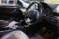 BMW X1 XDrive20i Xﾗｲﾝ ﾊｲﾗｲﾝﾊﾟｯｹｰｼﾞ　ﾓｶﾌﾞﾗｳﾝﾚｻﾞｰ ﾋｰﾀｰ IDriveﾅﾋﾞ ﾊﾞｯｸｶﾒﾗ ﾊﾟｰｷﾝｸﾞｾﾝｻｰ ﾍｯﾄﾞｱｯﾌﾟﾃﾞｨｽﾌﾟﾚｲ ｱﾀﾞﾌﾟﾃｨﾌﾞｸﾙｰｽﾞｺﾝﾄﾛｰﾙ LEDﾍｯﾄﾞﾗｲﾄ 純正18ｲﾝﾁAW(ｽﾀｲﾘﾝｸﾞ569)　2年保証