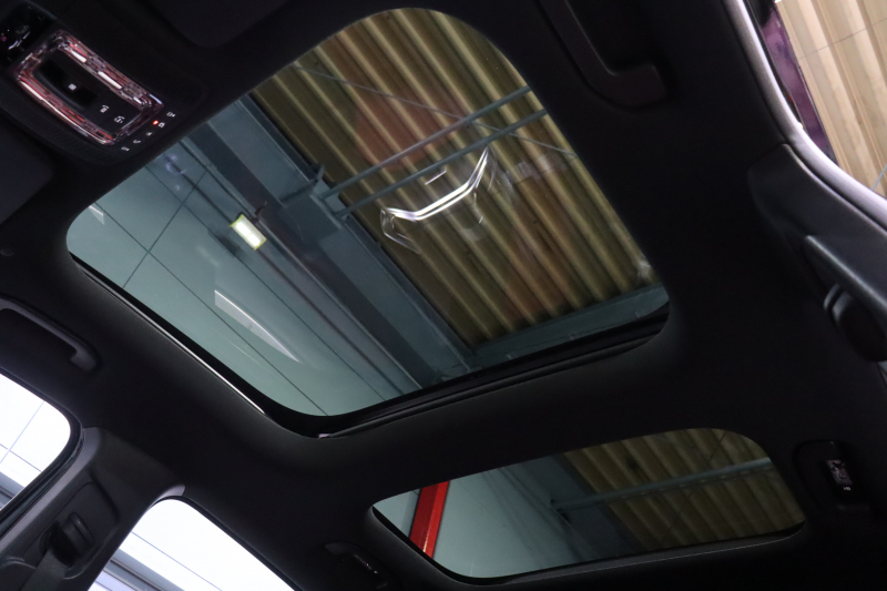 GLA45 S 4MATIC+ スタイルと機能を備えたメルセデスベンツSUV