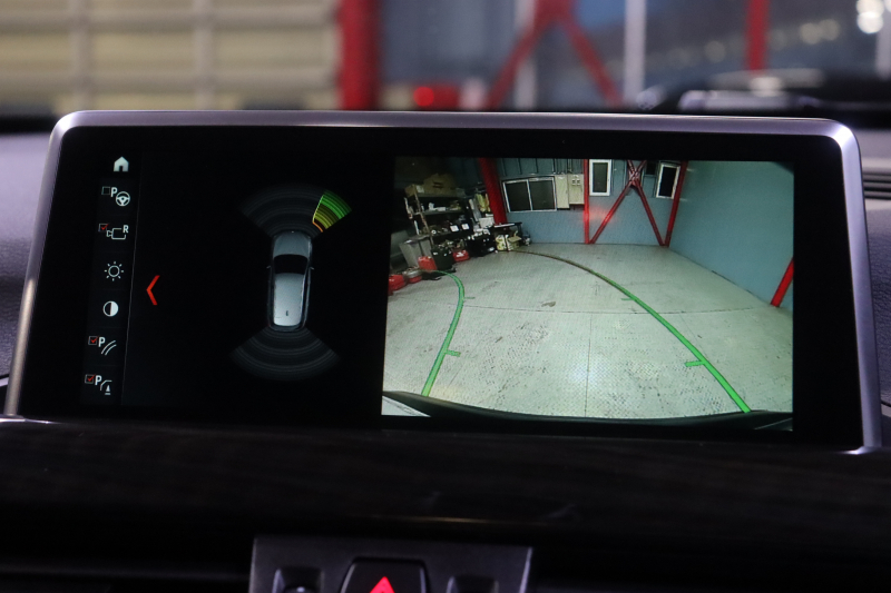 BMW X1 xDrive18d Xライン 上質装備が揃った実用SUVの魅力