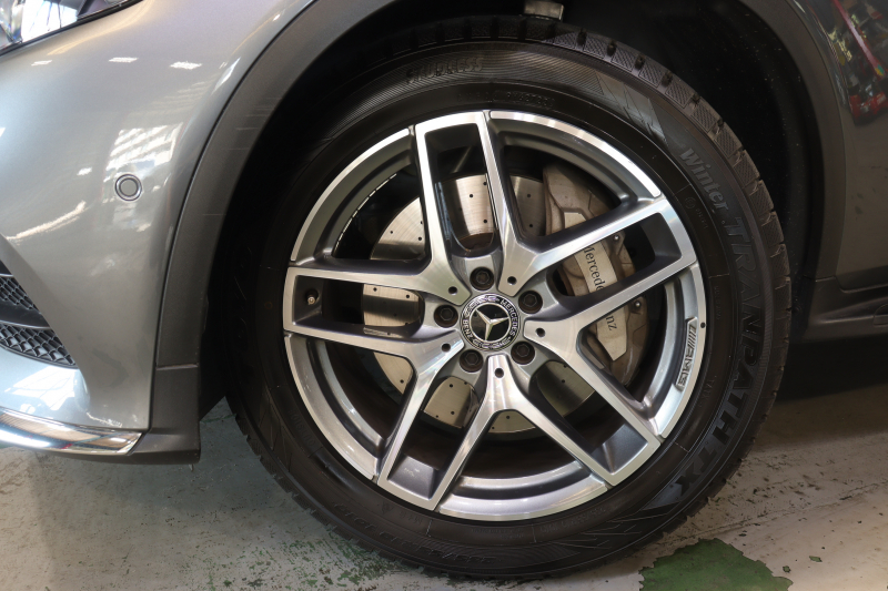 メルセデス・ベンツ GLC220d 4MATIC スポーツ 上質装備が揃った一台