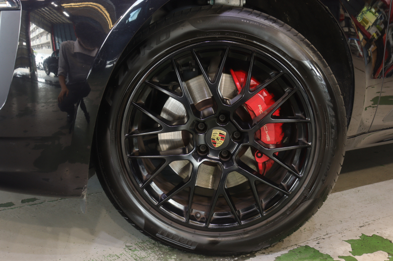 スポーツクロノ&PASM搭載 ポルシェ マカン GTSの魅力