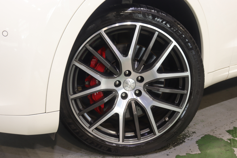 マセラティ レヴァンテ Sが入庫しました!430psを誇るプレミアムSUV