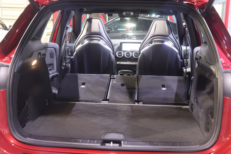 AMG GLA35 4MATICが入庫しました!走りも装備も充実したプレミアムSUV