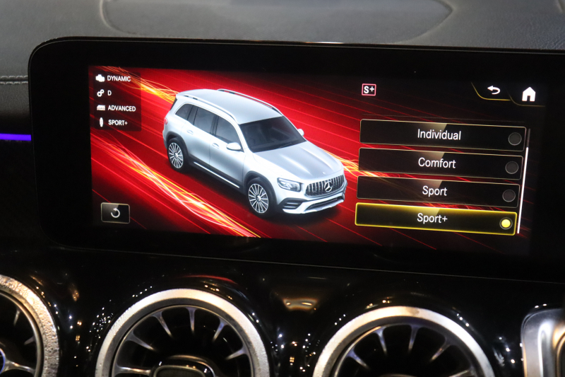 AMG GLB GLB35 4MATIC|パフォーマンスと実用性を楽しめるSUV